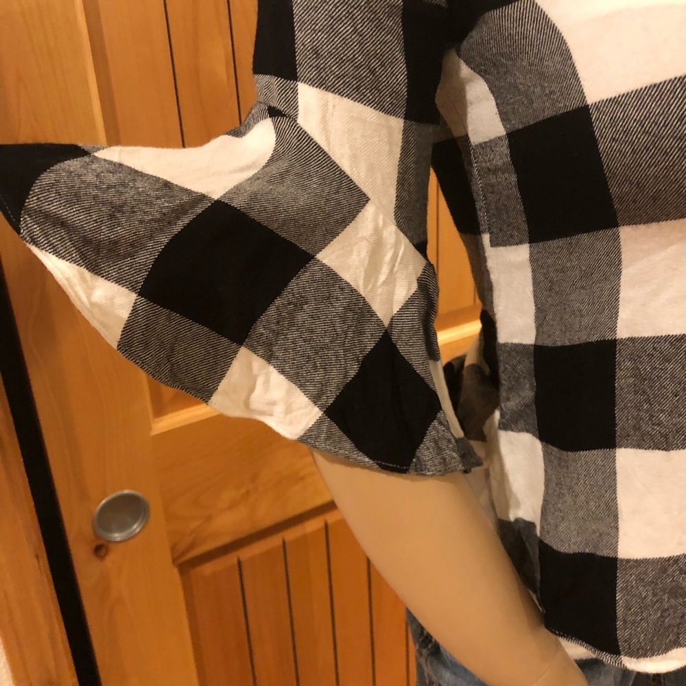 ANA Black White Plaid Bell Sleeve Top XS Buffalo Check Ruffle Sleeve Shirt - Picture 3 of 4